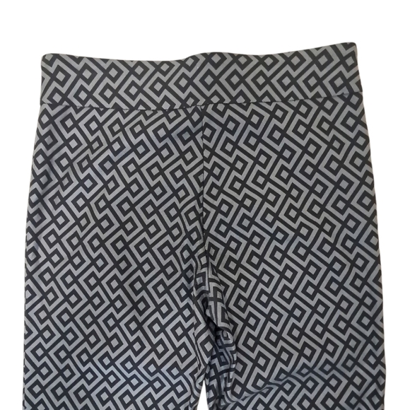 Krazy Larry Geometrial Ankle Pants Size 10 - Picture 3 of 11